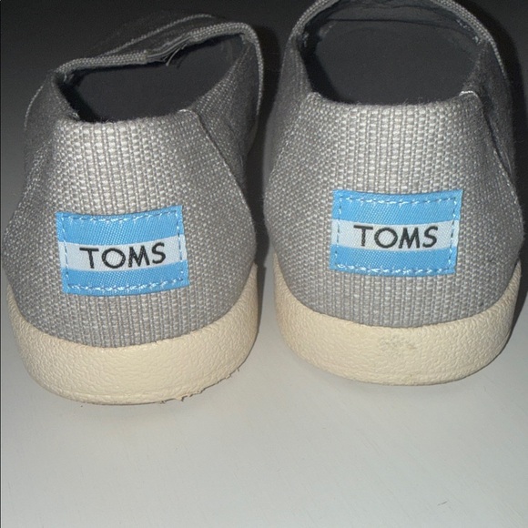 Toms Gray Women's Sneakers - Picture 2 of 5